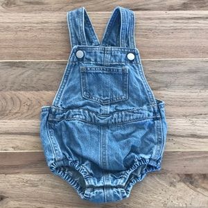 Old Navy Overalls Jean Romper 6-12 Months